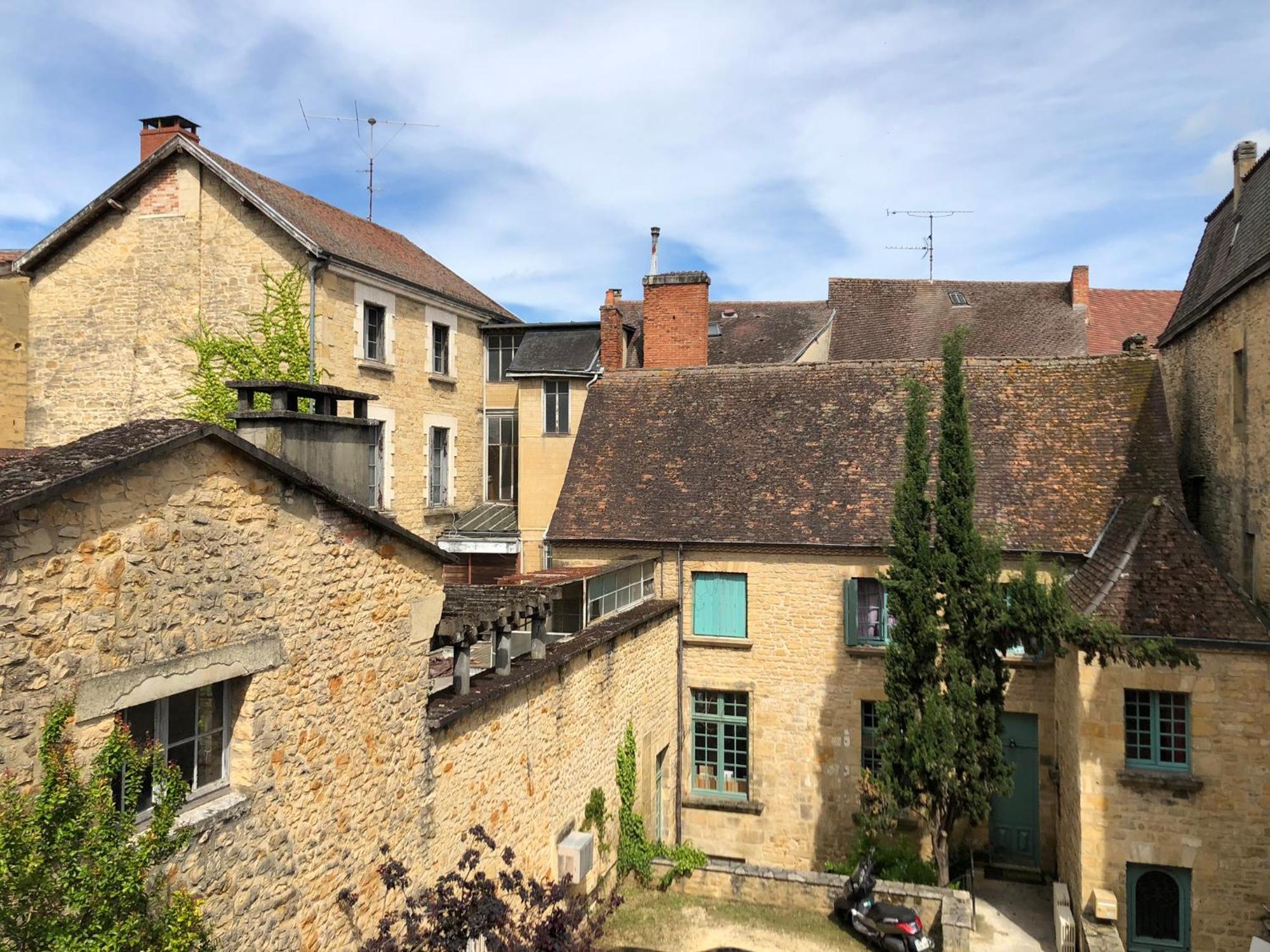 Les Appartements Chambon Sarlat-la-Canéda Rum bild